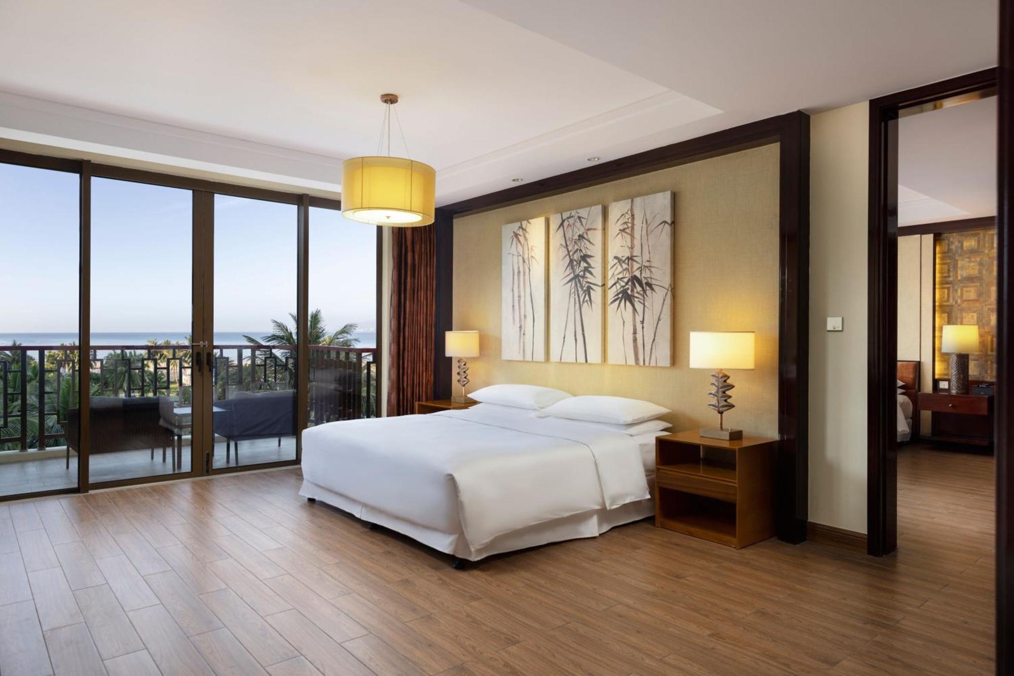 Sheraton Shenzhou Peninsula Resort Wanning Esterno foto